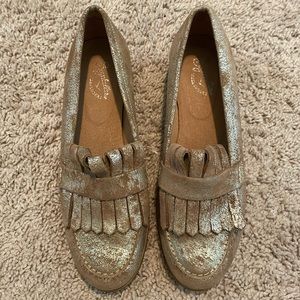 gold distressed bevy leather  SEYCHELLES size 8